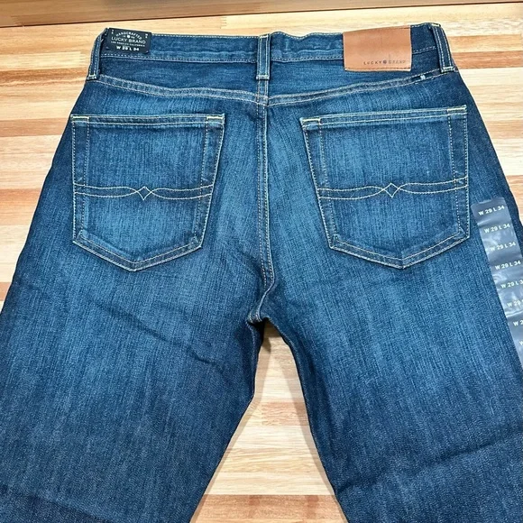 NWT Men’s Lucky Brand W 29 L 34 Dark Blue Jeans - Picture 3 of 7